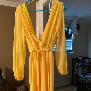 Beautiful bright yellow dress